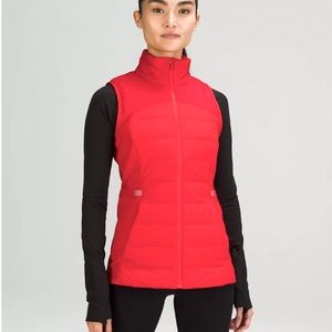 Lululemon Down For it All Vest Puffer lightweight insulated athletic red size 8